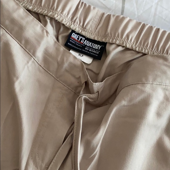 Brand new greys anatomy scrub pants - Picture 2 of 4